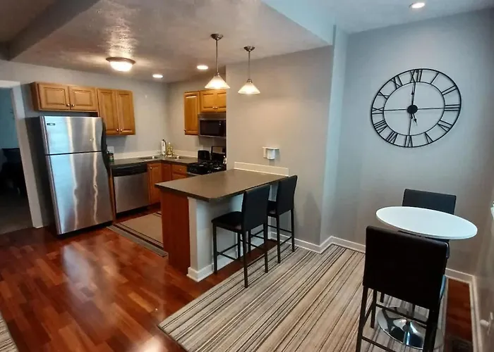 Holiday home Spacious 2br South Side Retreat - Free Parking - Fast Wifi Pittsburgh