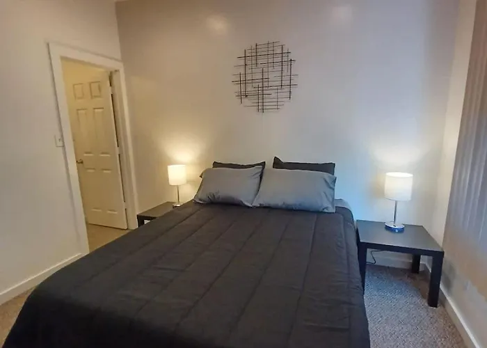 Spacious 2br South Side Retreat - Free Parking - Fast Wifi Pittsburgh
